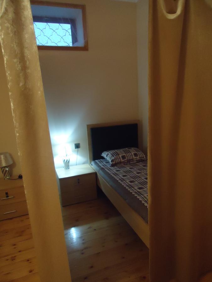 Guesthouse Khazar In Old City Баку Экстерьер фото